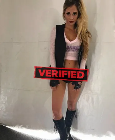 Britney pussy Prostituta Carnejeira